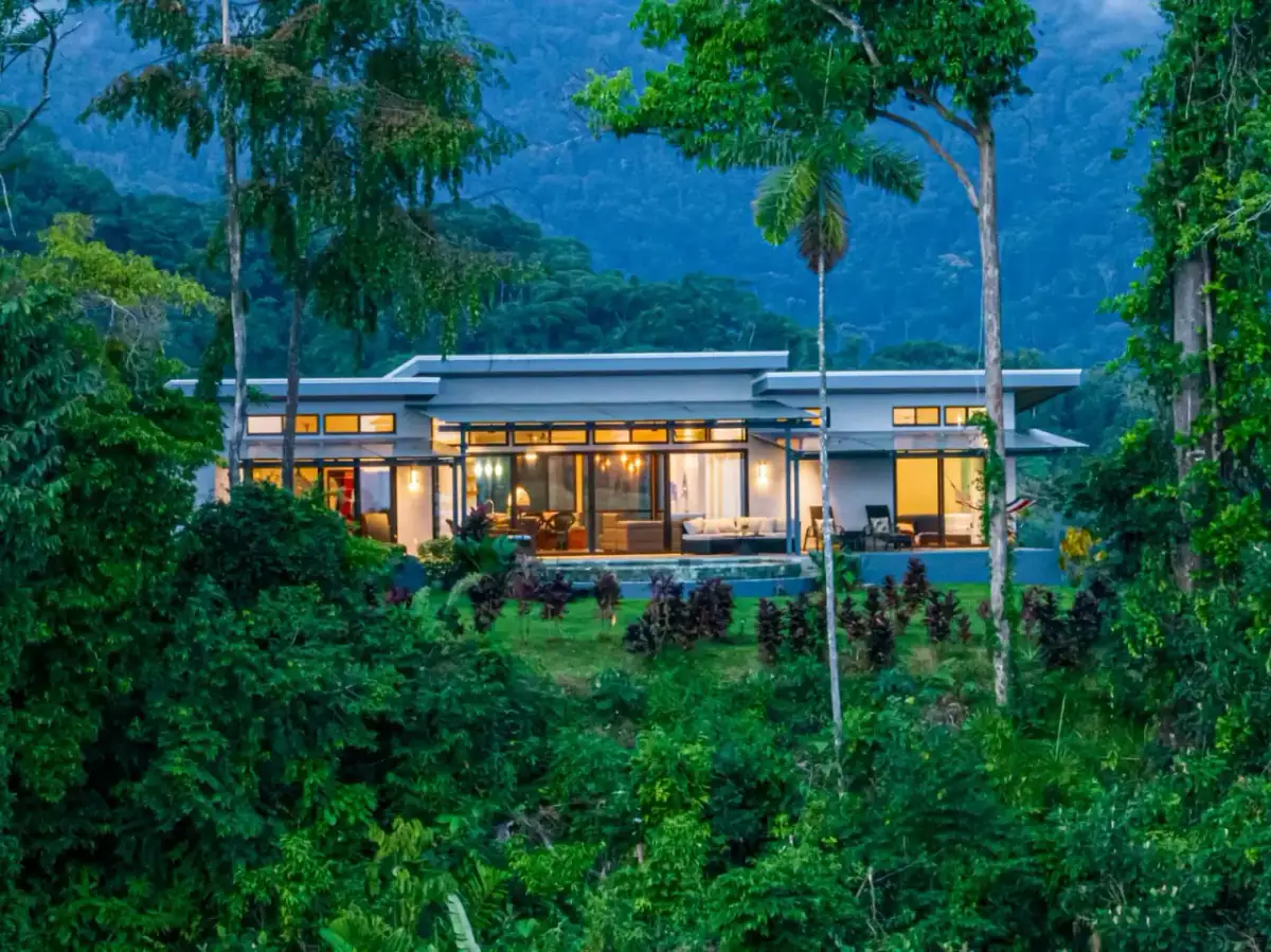 Endless Memories To Come, 4 Bed home and Two Guest homes Portalon, Puntarenas — photo 1 of 99
