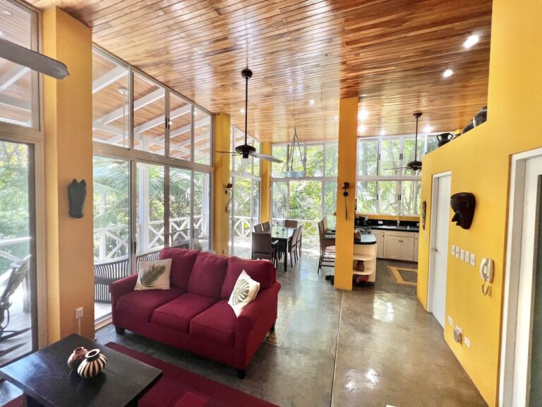 Costa Rica Luxury Real Estate Casa Amable by Ronny’s Place